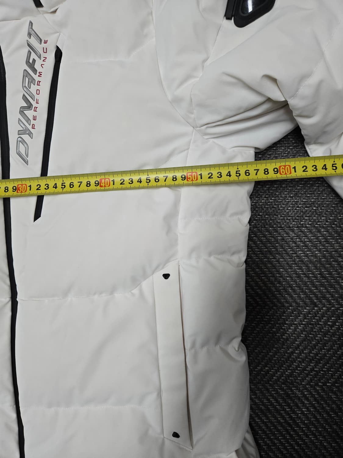 다이나핏 화이트 후드 구스다운패딩 카본비스트 여성 미들 다운 상품이미지7