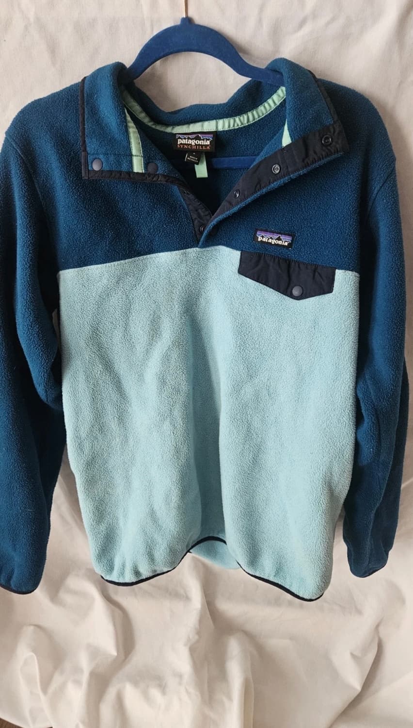 파타고니아 신칠라 스냅티 L (네이비/스카이블루)  상품이미지1