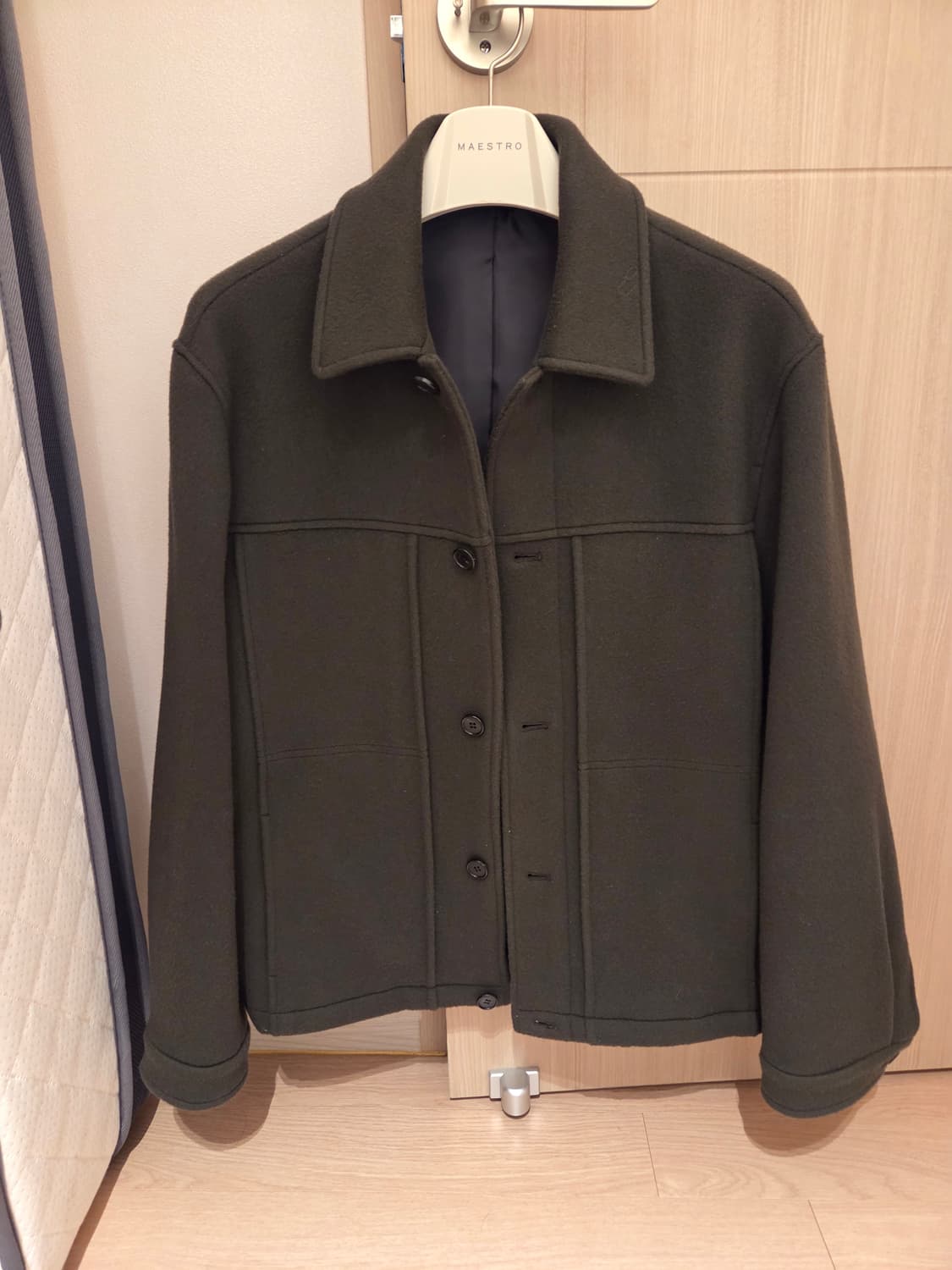 클럽모나코 울 점퍼 L사이즈 다크 브라운 색상 상품이미지2