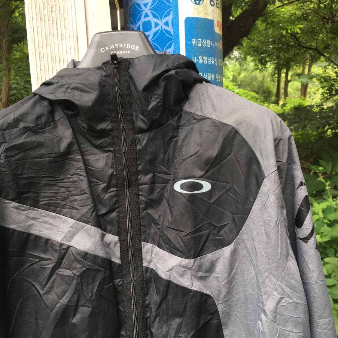 오클리바람막이 상품이미지2