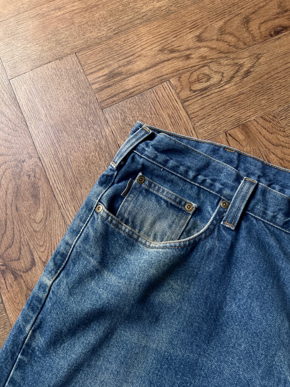 [42]칼하트 USA 빈티지 워싱 미디엄블루 워크 데님 팬츠 상품이미지4