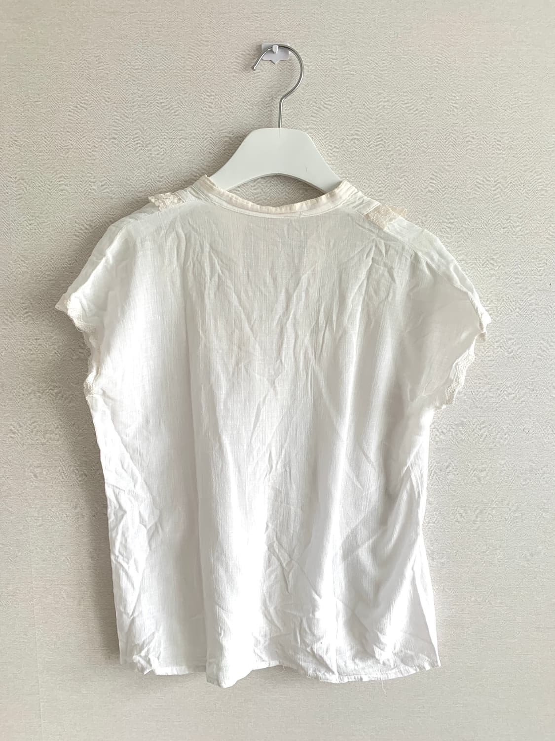레이스 디테일 아이보리 블라우스 상품이미지3