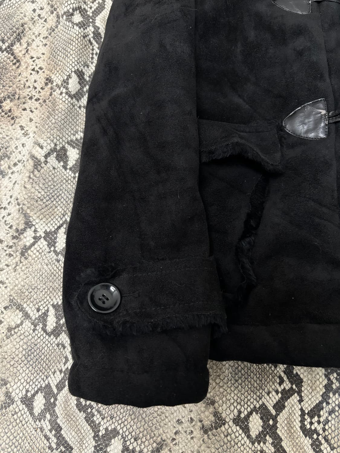 Black Hoodie Fur Detail Jacket 상품이미지7
