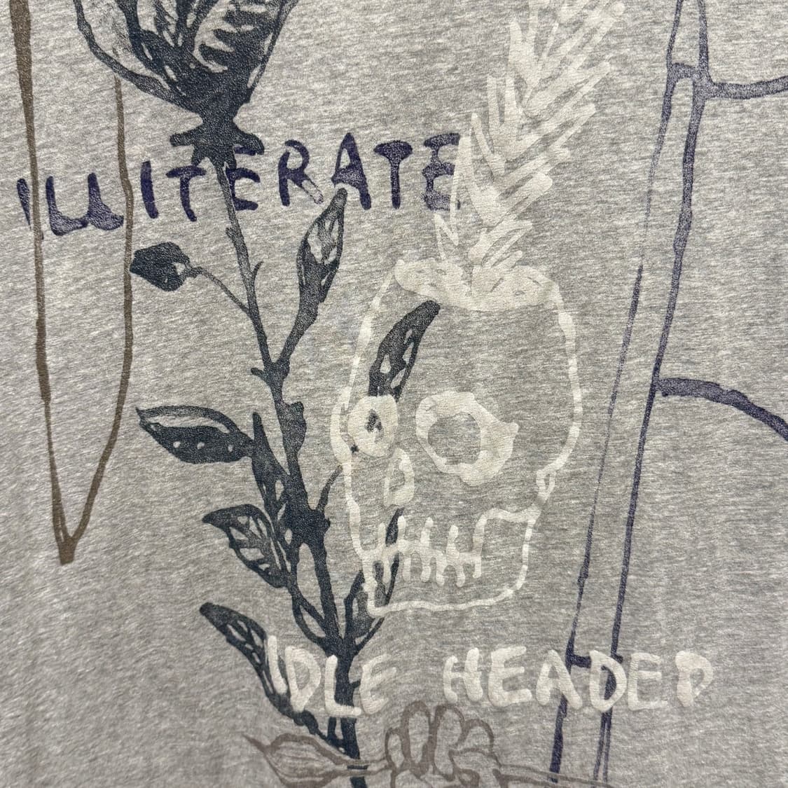 디젤 반팔 티셔츠 블랙골드 스컬 그래픽 프린팅 디테일 코튼 그레이 상품이미지6