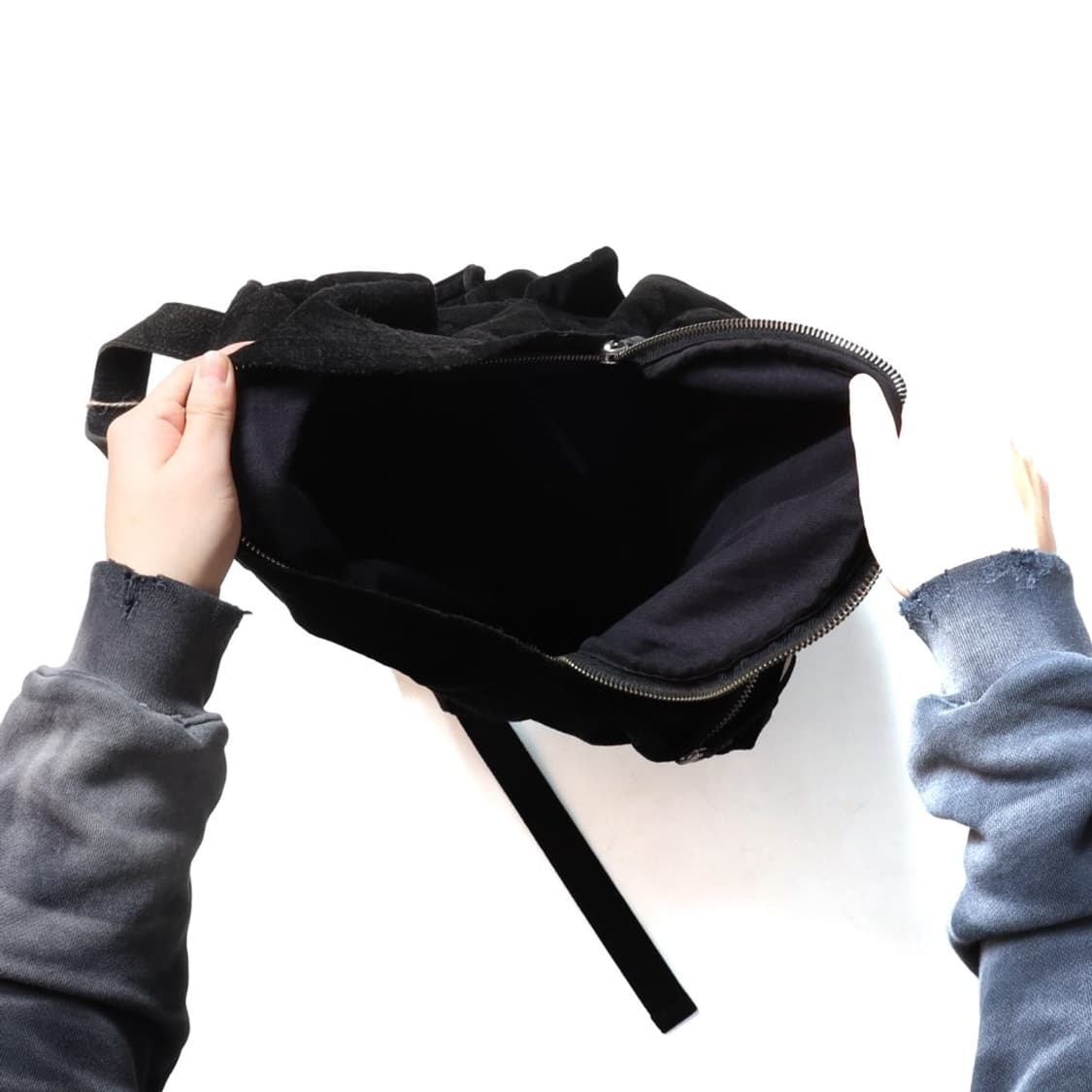 다미르 도마 Damir Doma Cowhide Backpack 
 상품이미지3