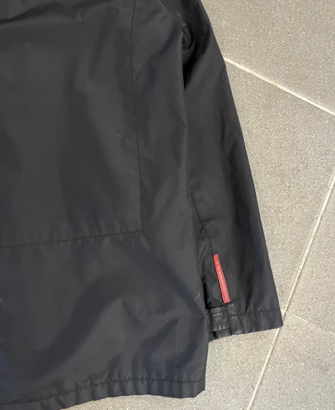 [프라다/스포츠] 윈드브레이커 후디드 자켓 / L 상품이미지4