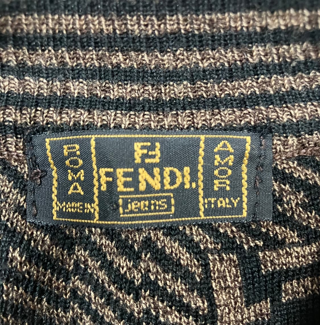 펜디 FF  로고 니트 L 상품이미지5