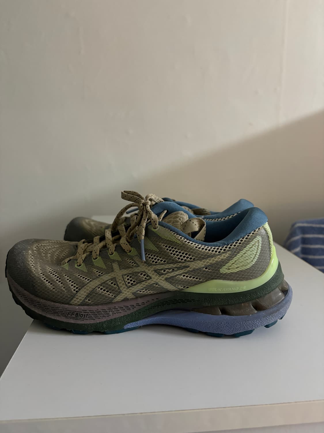 아식스 젤카야노 28 가고일 포그 상품이미지2