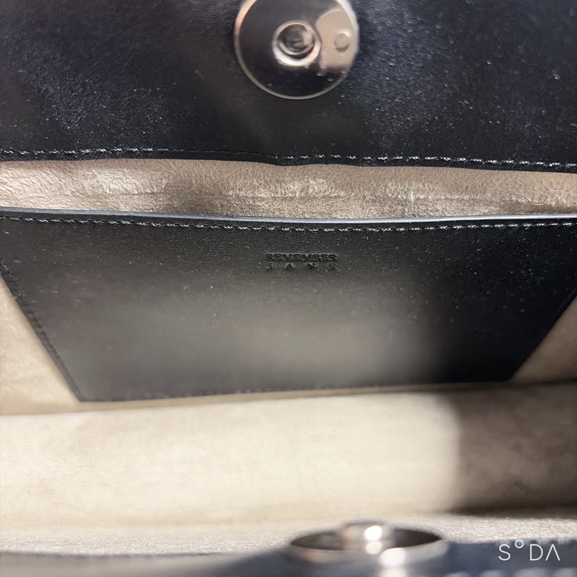 리멤버제인 트라페즈 크로스백 상품이미지9