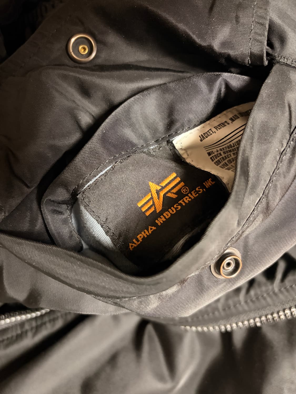 알파인더스트리 플라이트 MA-1 블랙 봄버 자켓 상품이미지8