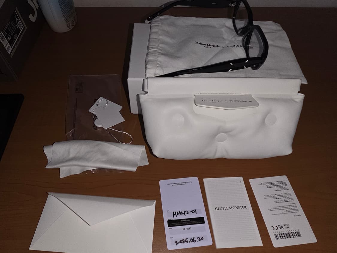 젠틀 몬스터 x 메종 마르지엘라 MM212 블랙 클리어 상품이미지3