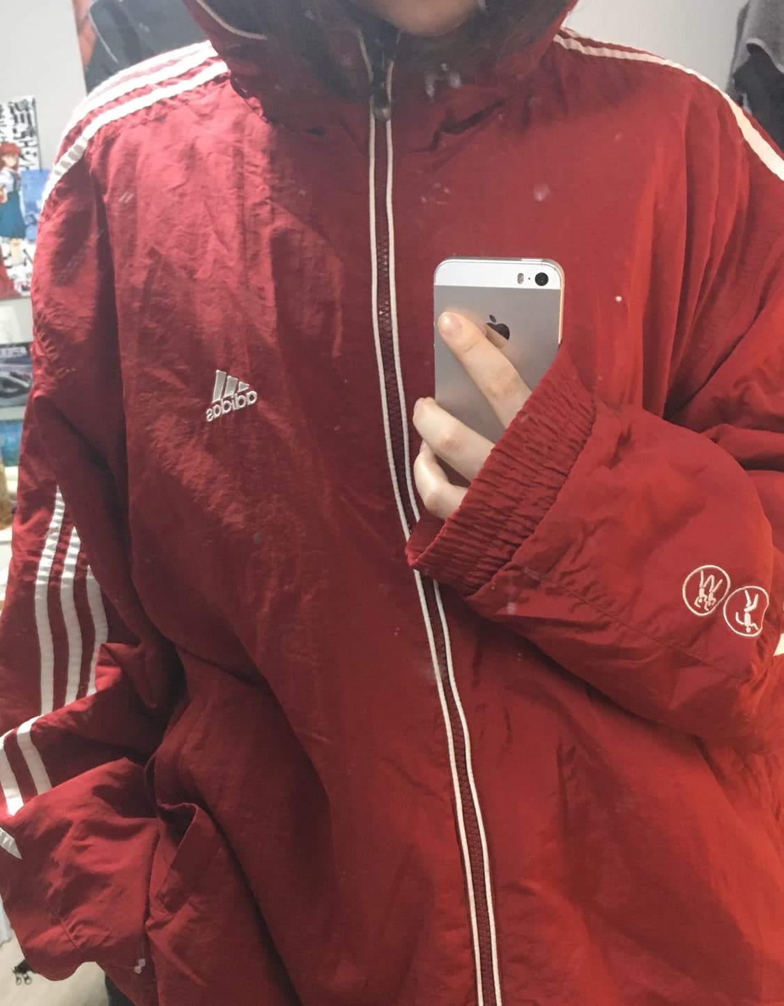 아디다스 딥레드 오버핏 바람막이 판매 상품이미지2