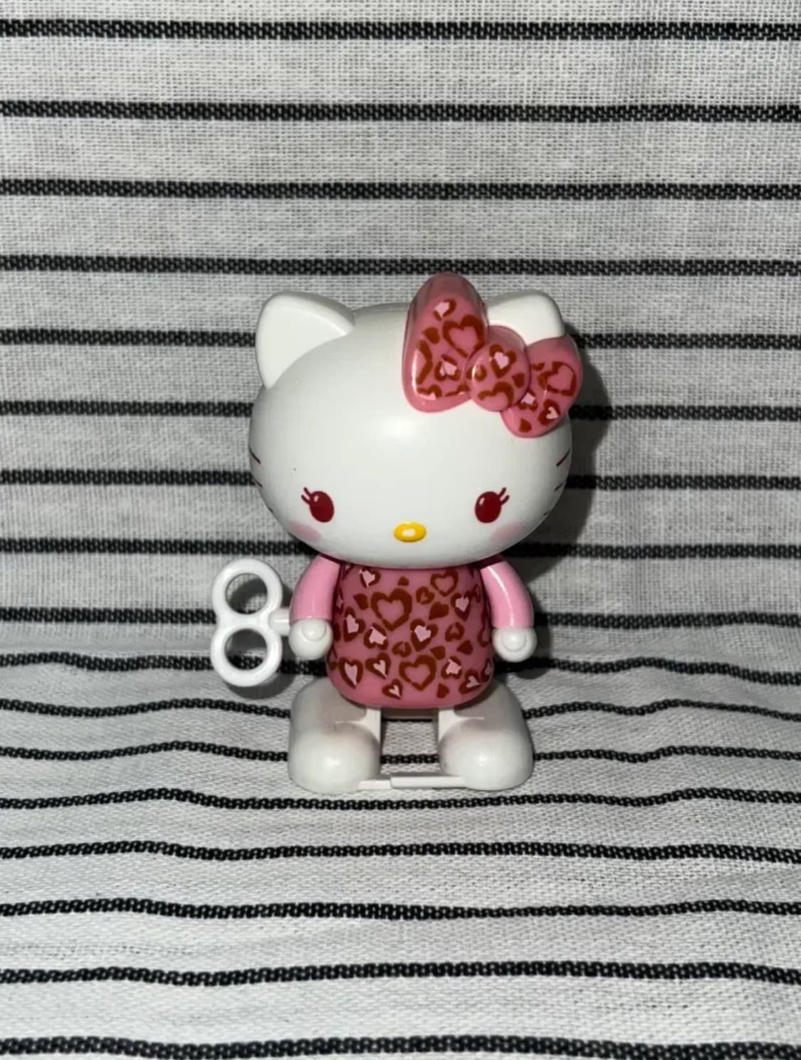 헬로키티 아장아장 태엽 미니 피규어 상품이미지1