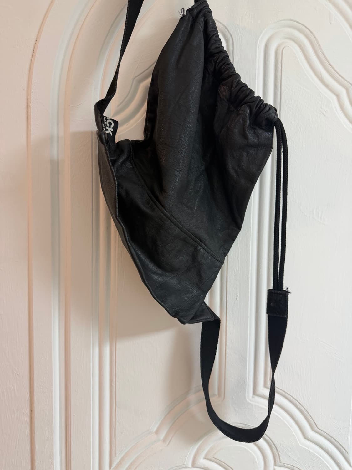 꼼데가르송 블랙 가죽백 상품이미지1