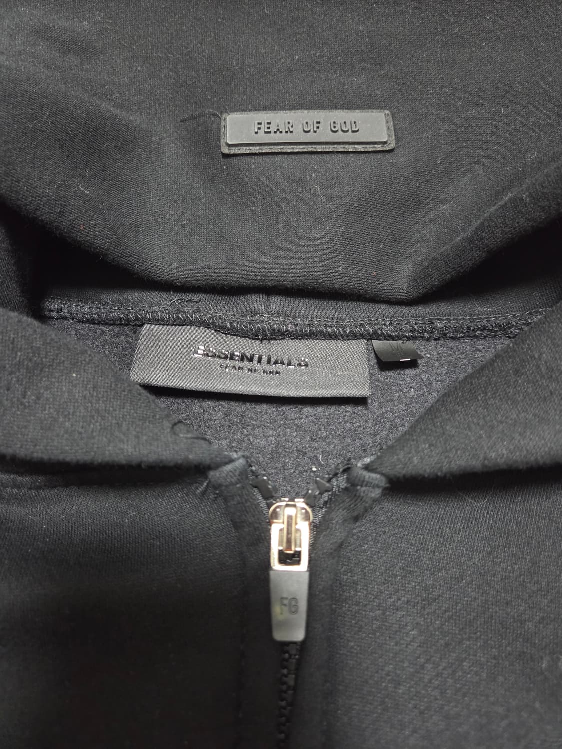 피오갓에센셜 블랙 후드집업 상품이미지10