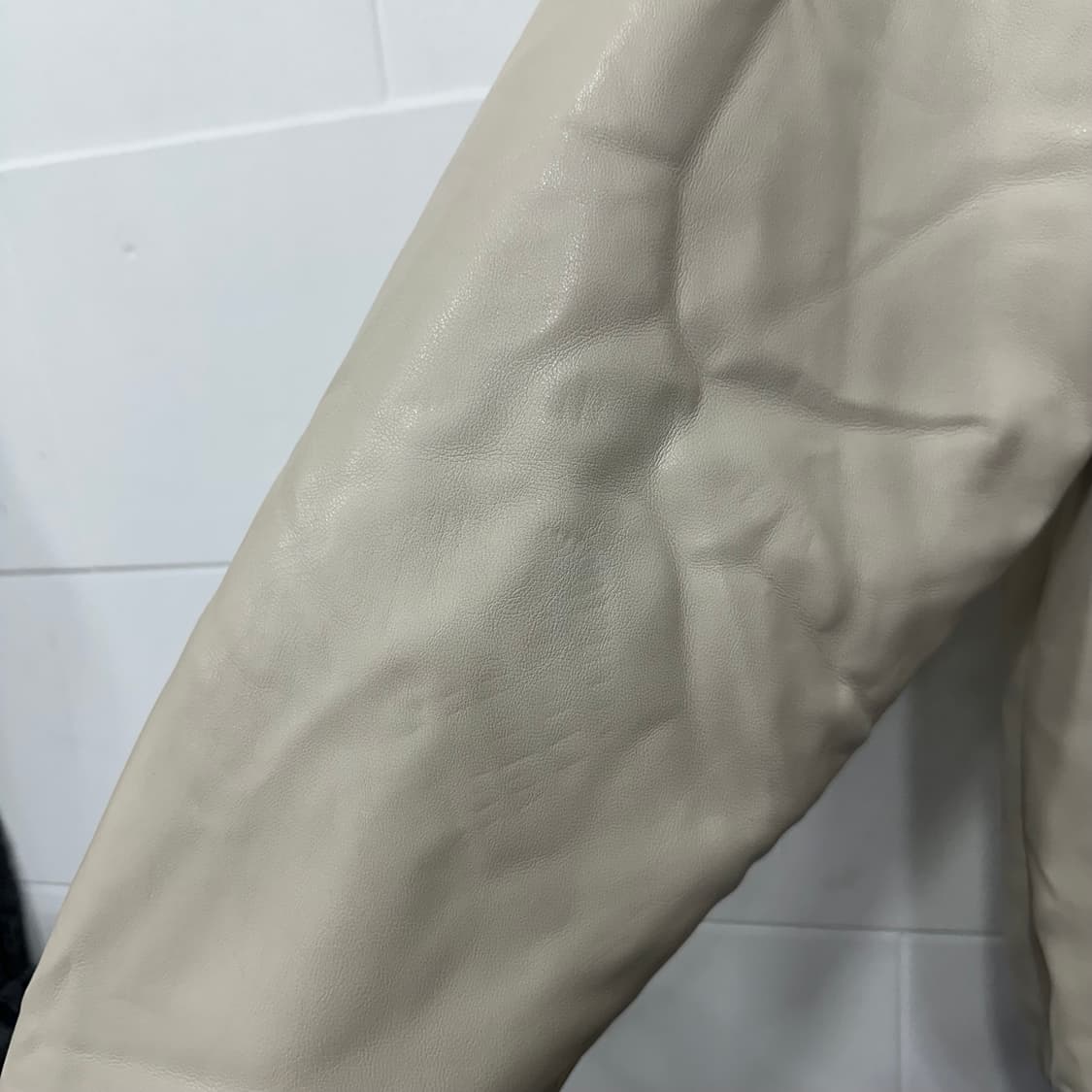 브이투 레더 무스탕 자켓 상품이미지7