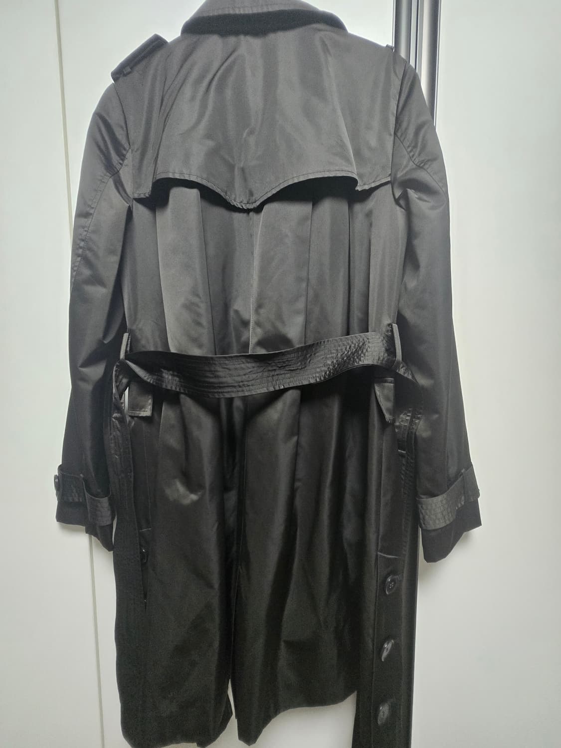 DKNY(DONNAKARQNNEWYORK)블랙 트렌치 코트 상품이미지3