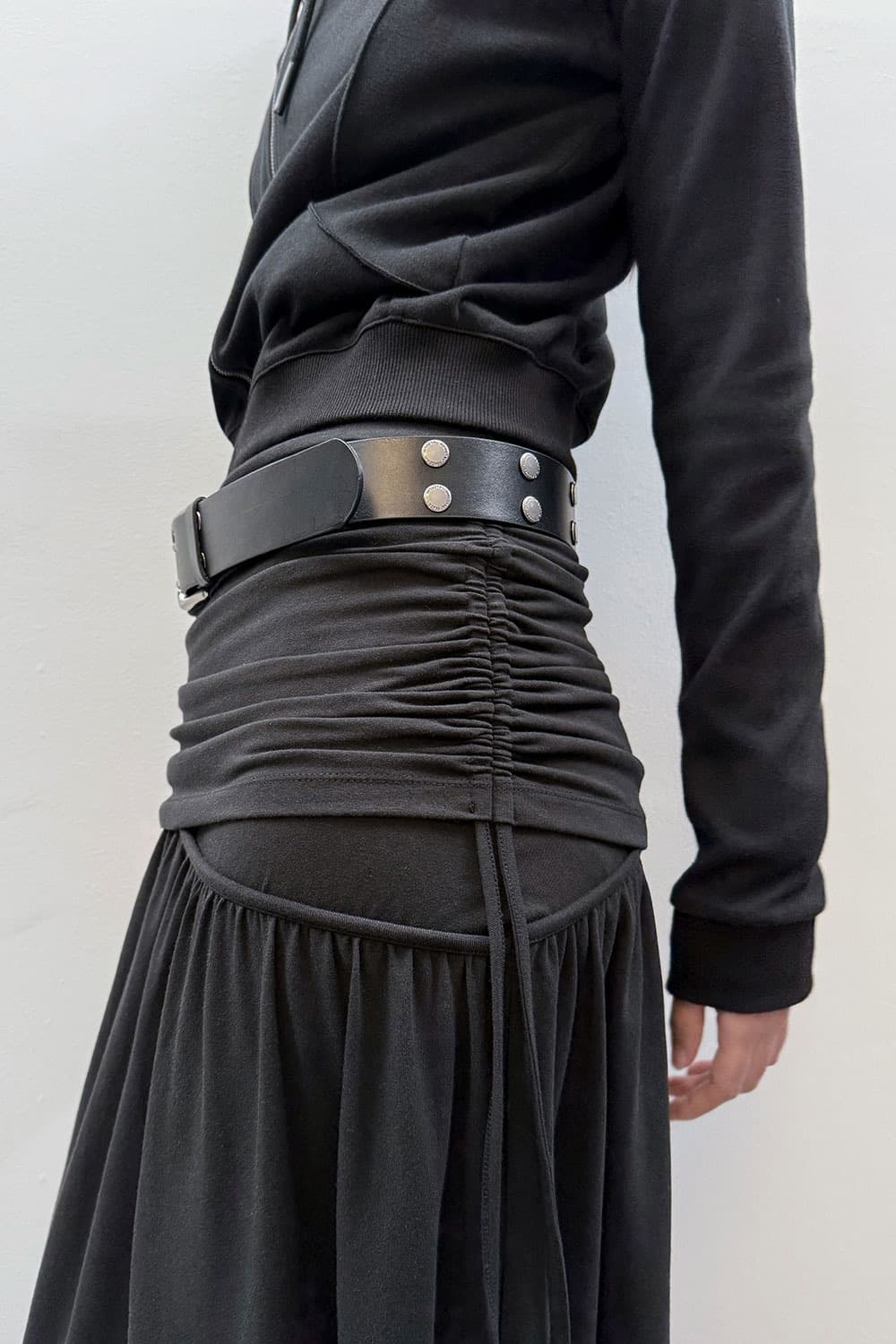 다이애그널 백리스 원피스 상품이미지4