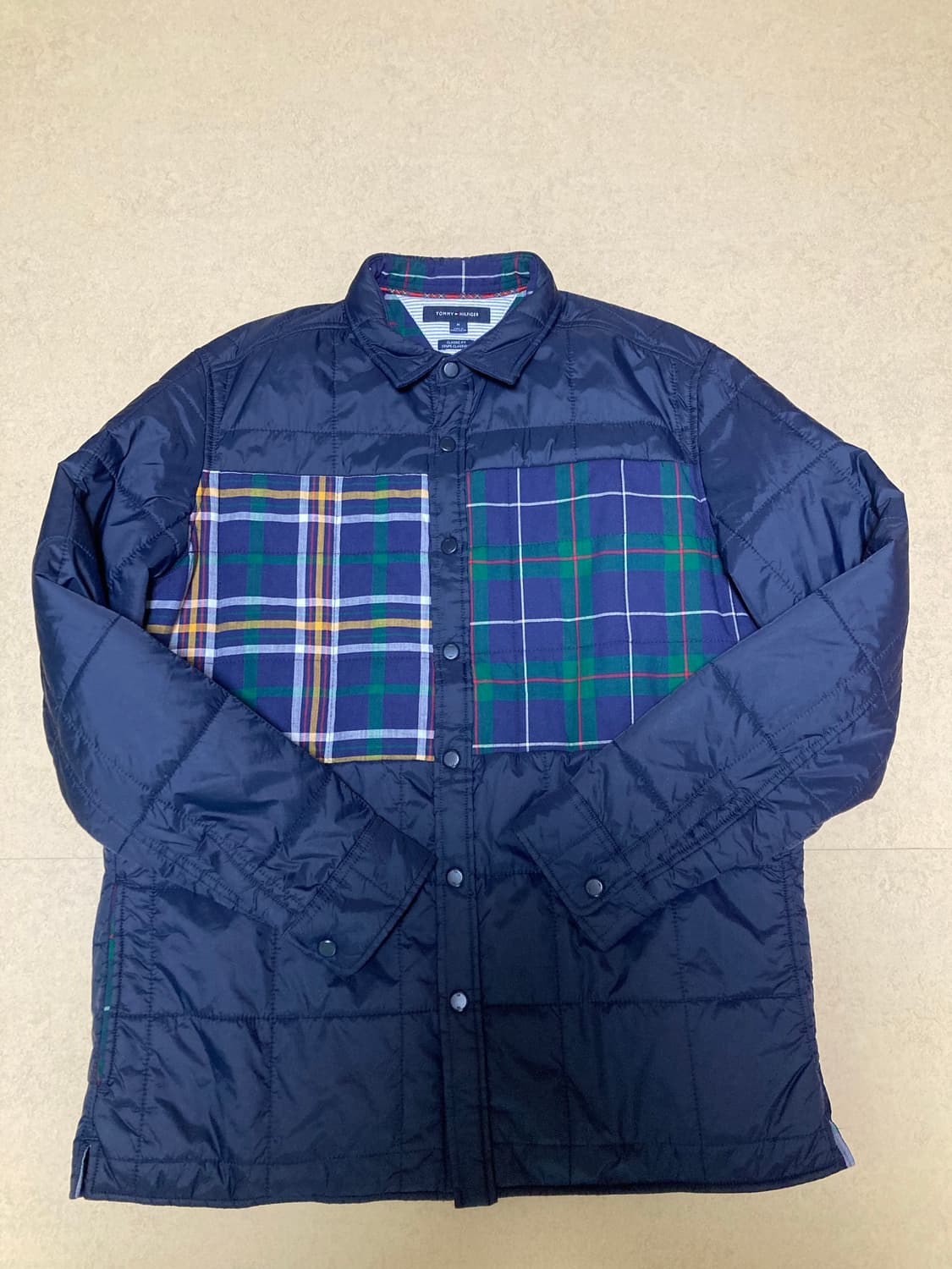 타미힐피거 퀼티드 셔츠자켓(M 중고) 상품이미지1