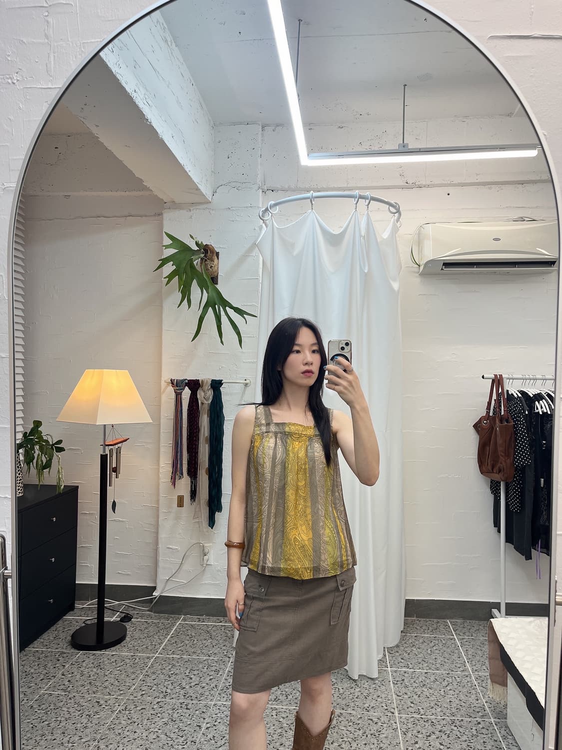 스퀘어 넥 버튼 슬리브리스 상품이미지1