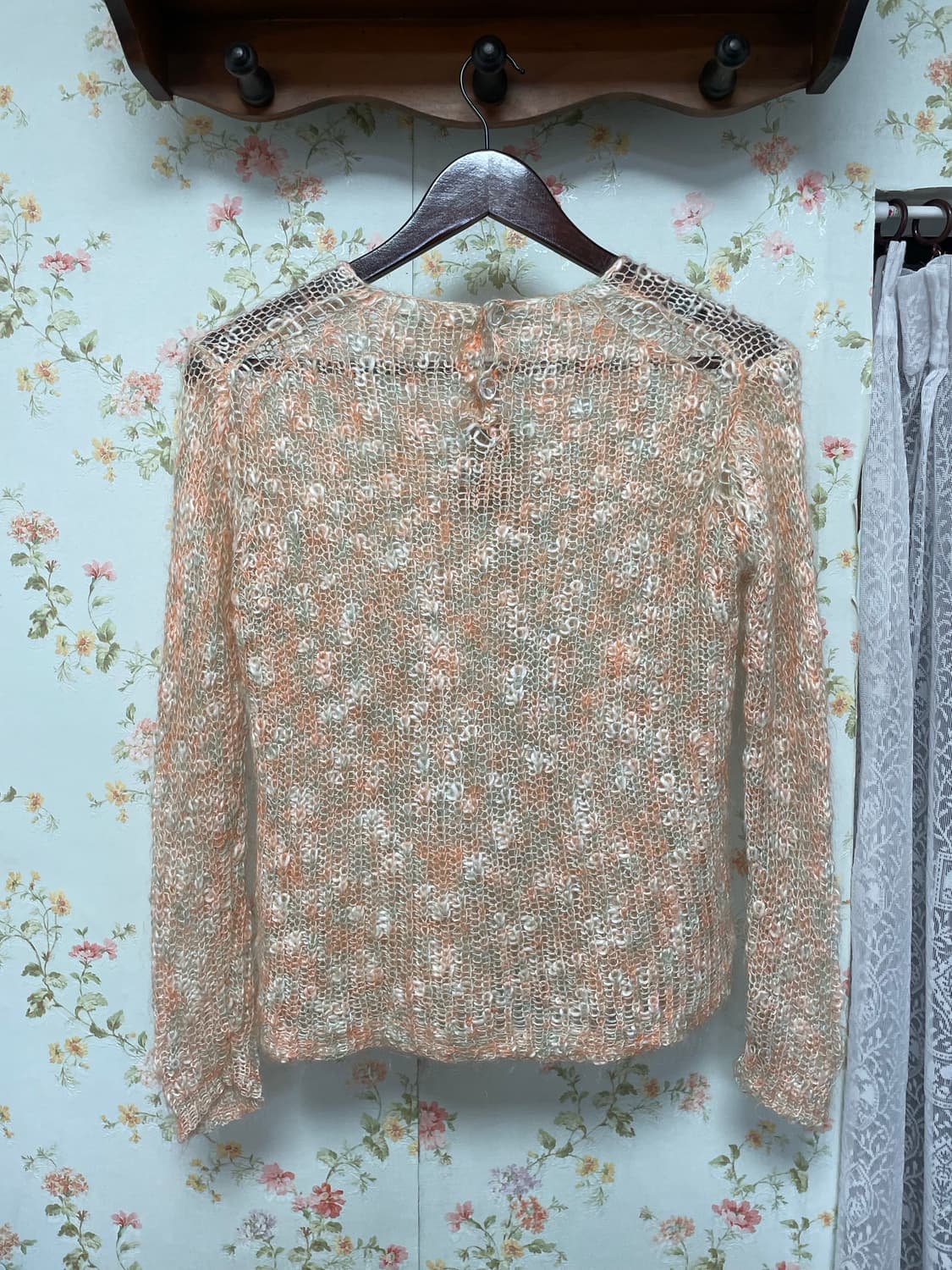 블러썸 시스루 니트 탑 상품이미지2