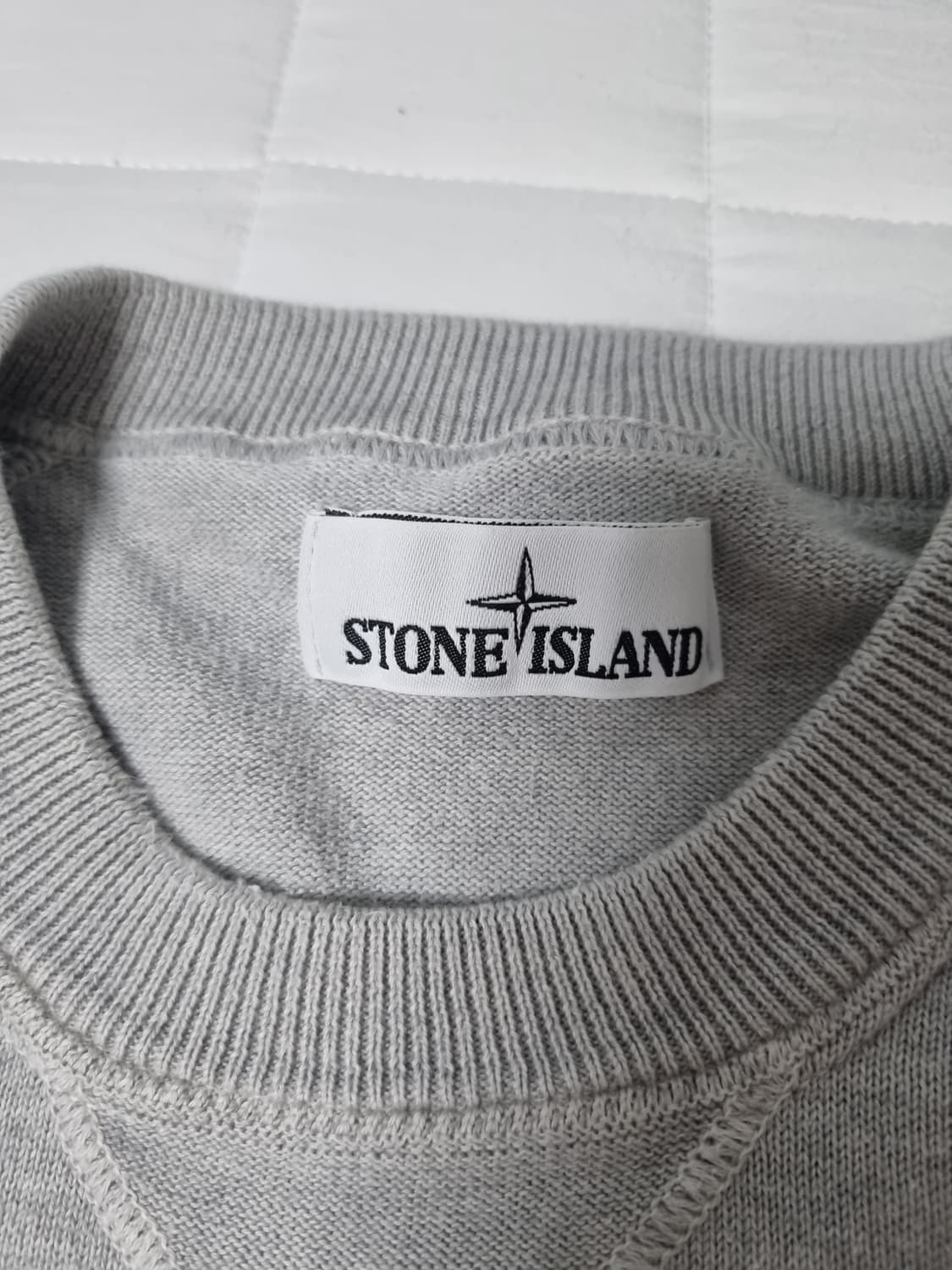 (백화점판 정품) 스톤아일랜드 니트 상품이미지2