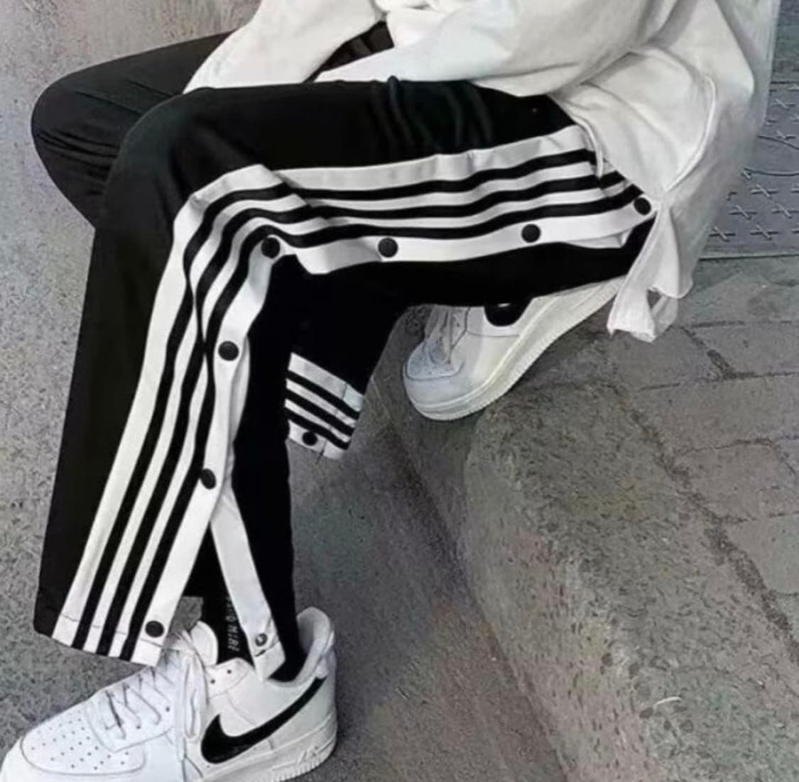 아디다스 삼선 옆트임 똑딱이 트레이닝팬츠 상품이미지7