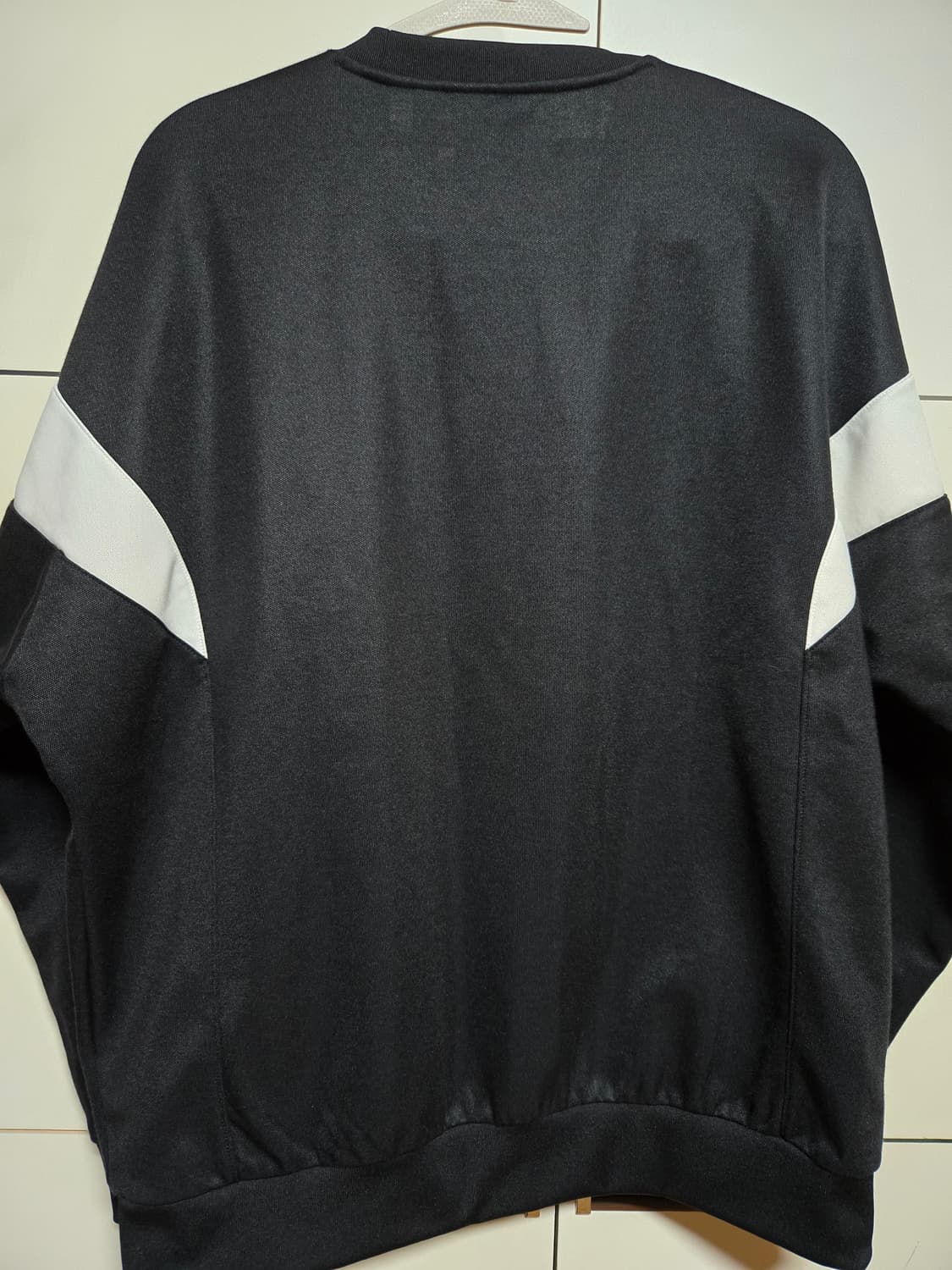 아디다스 커트라인 클래식 맨투맨 상품이미지7