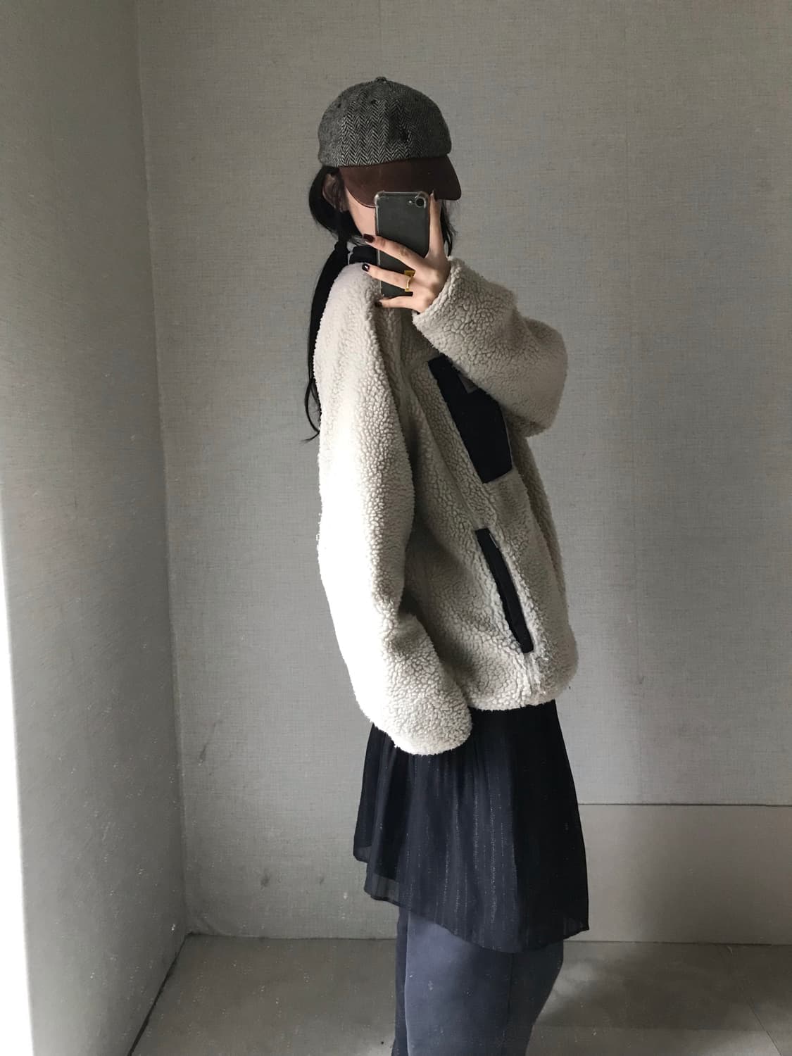 칼하트 아이보리 오버핏 후리스 상품이미지3