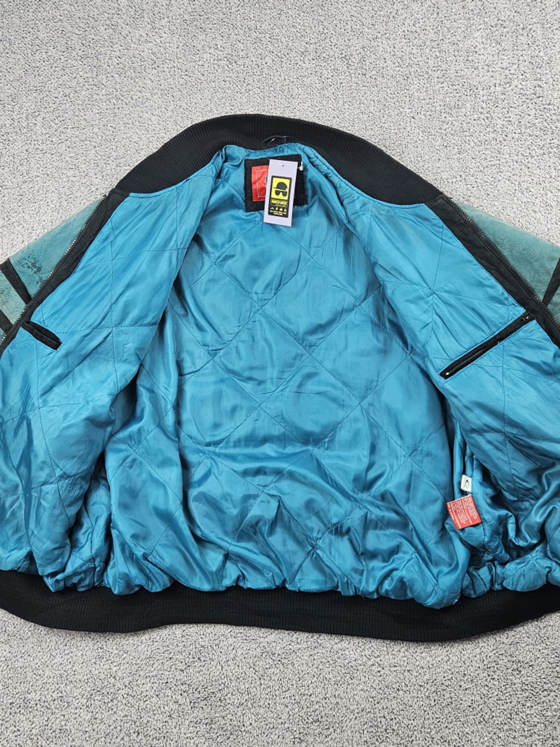 G-III 잭슨 빌 재규어스 팀 가죽 바시티 자켓 (XL) / 10437 상품이미지10