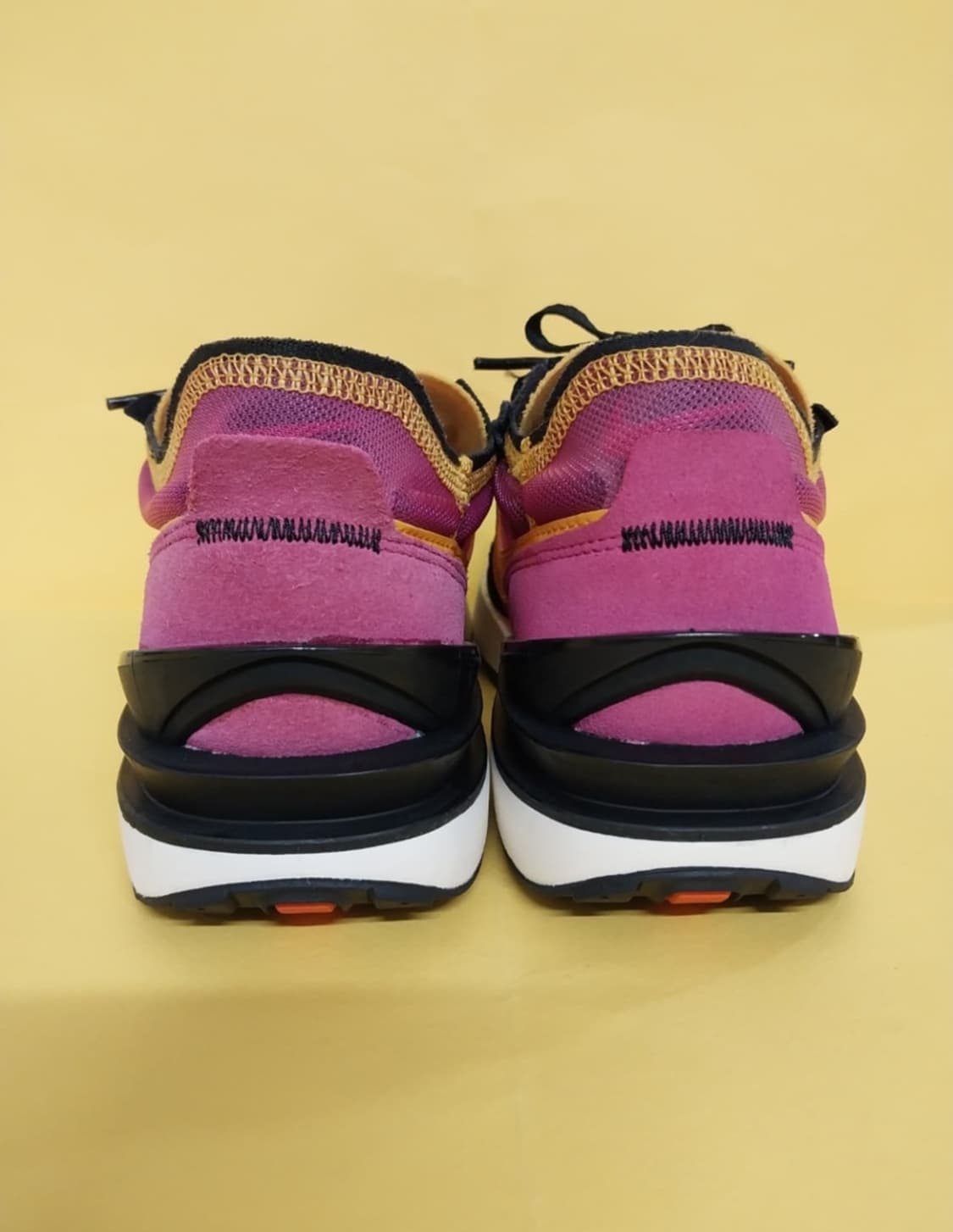 여성 나이키 와플 원 액티브 푸시아 운동화 (250) 상품이미지4