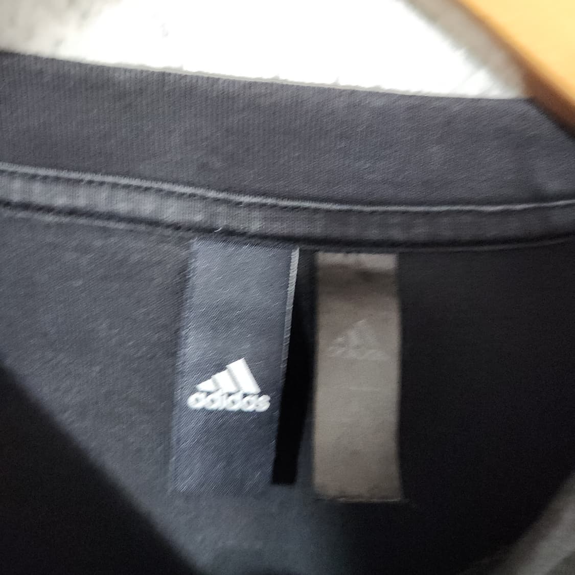 H826 [100] 아디다스 맨투맨 티셔츠
 상품이미지4