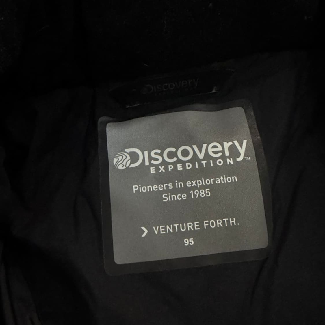 100 디스커버리 롱패딩 상품이미지3