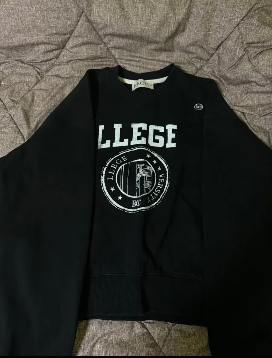 렉토 맨투맨 블랙 상품이미지1