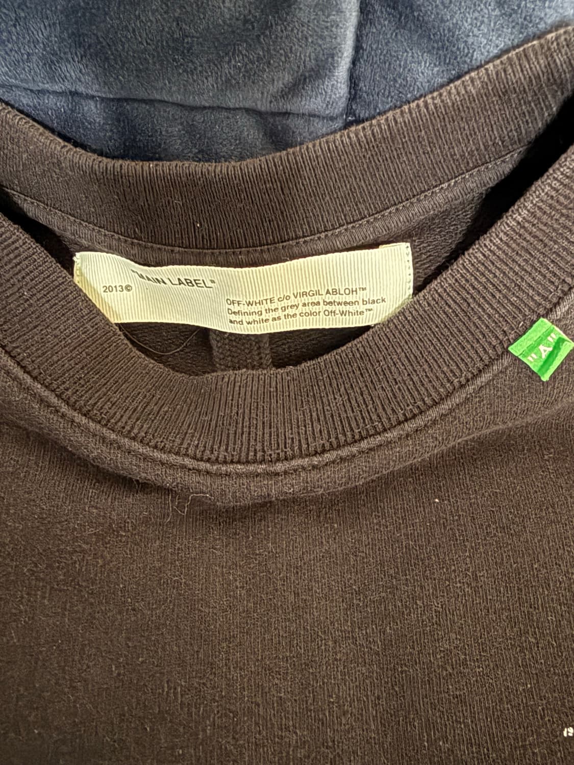 (XL) 오프화이트 스탠실 애로우 맨투맨 후드티 팝니다 상품이미지3