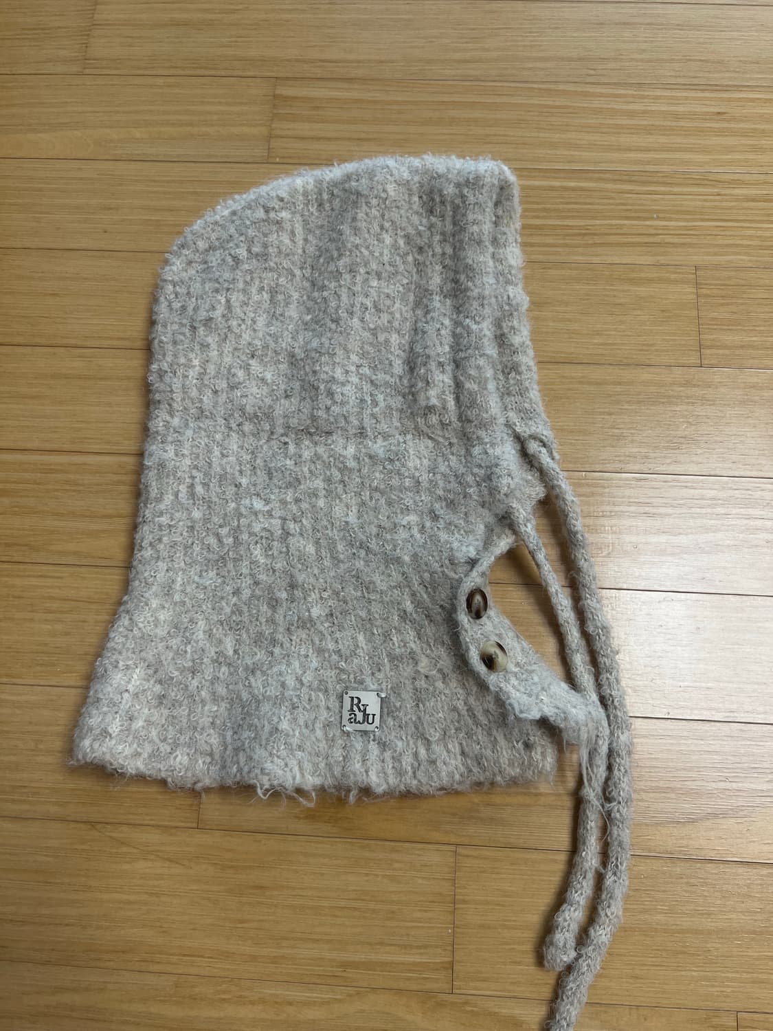 라주 스너그 부클레 바라클라바 오트밀 라이즈 원빈 손민수 상품이미지4