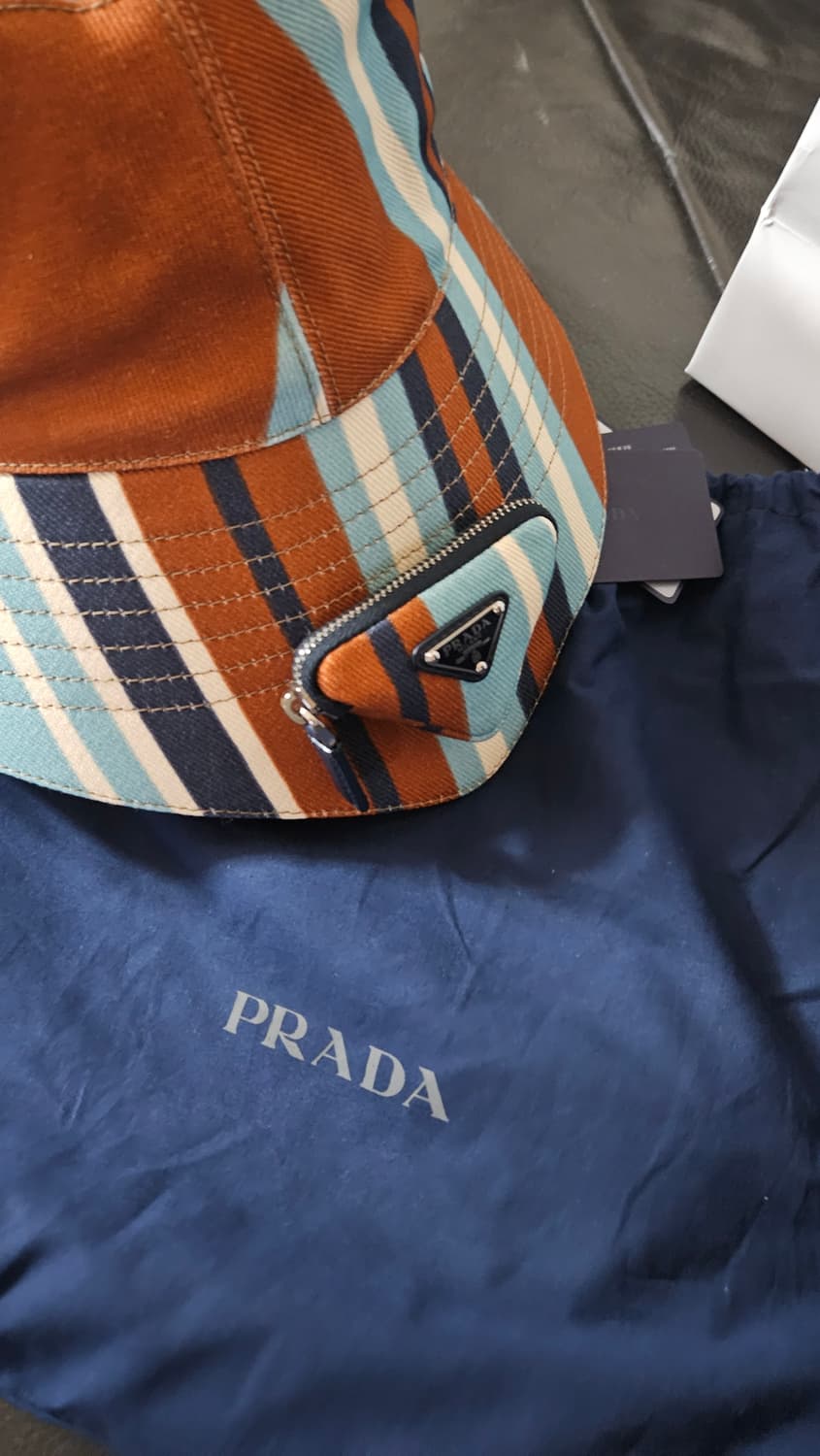 프라다 벙거지 모자 버킷햇 볼캡 캡  상품이미지2