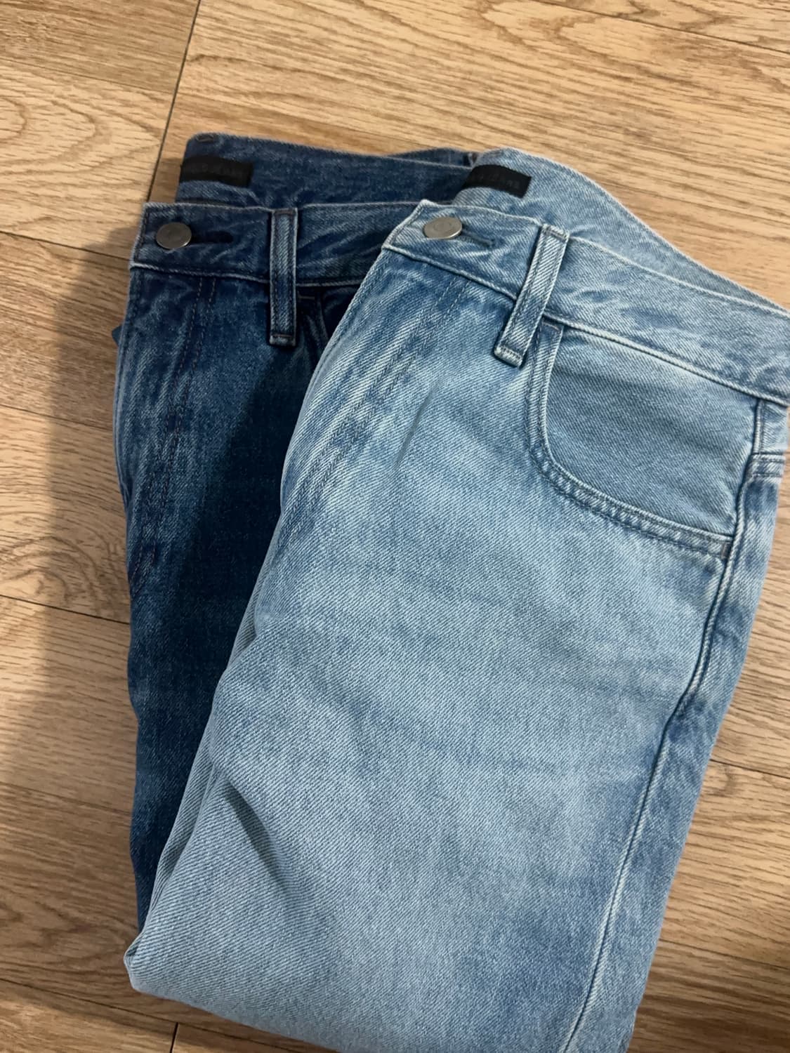 유니클로 와이드 스트레이트진 상품이미지1