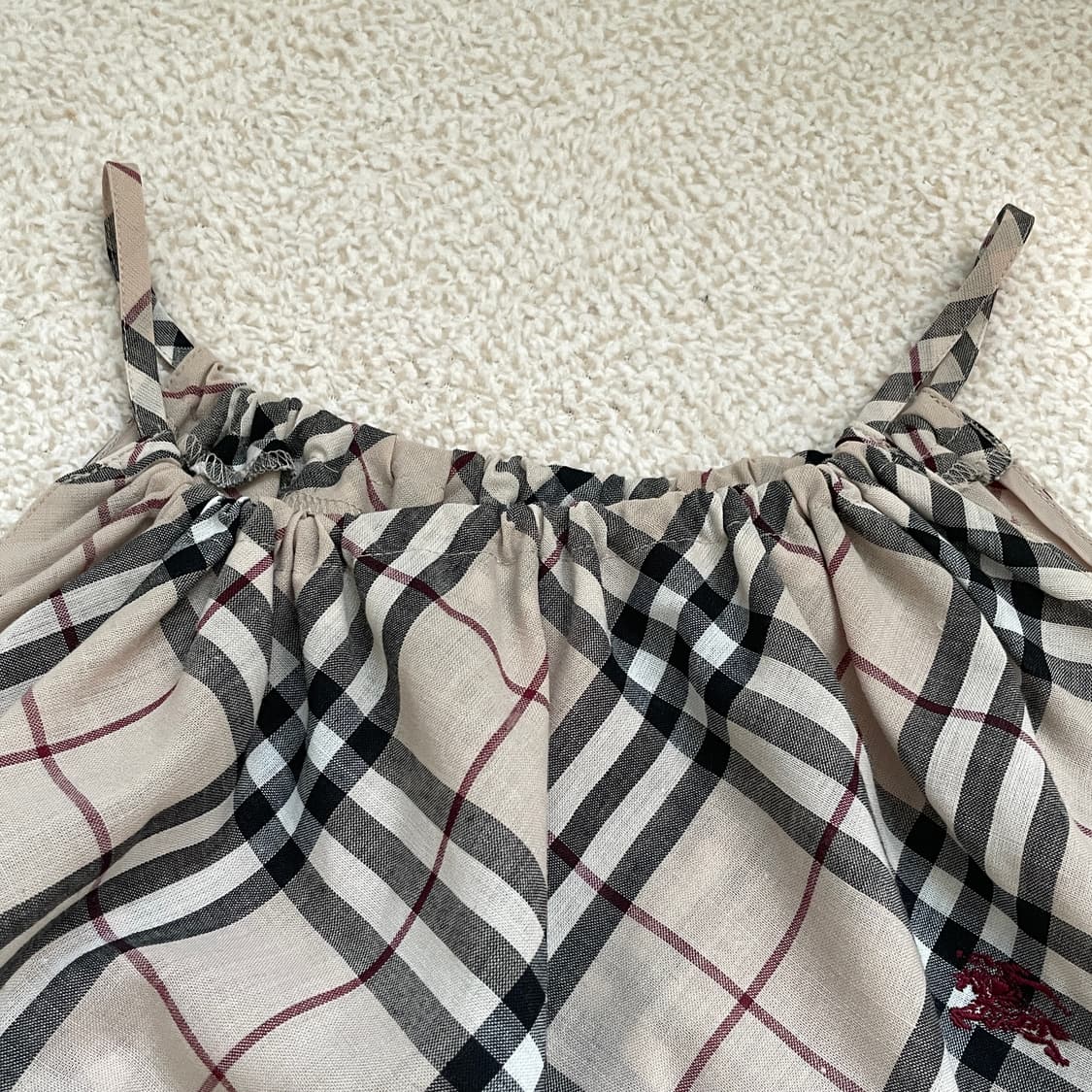 버버리 체크 홀터넥 슬리브리스 탱크탑 상품이미지5