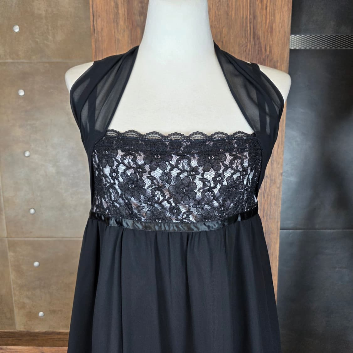 레이스 업 쉬폰 홀터넥 원피스 상품이미지2