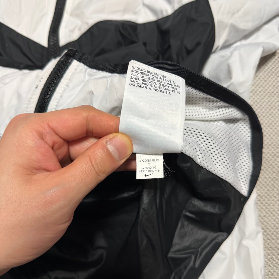 나이키 윈드러너 바람막이 (우먼스) 상품이미지4