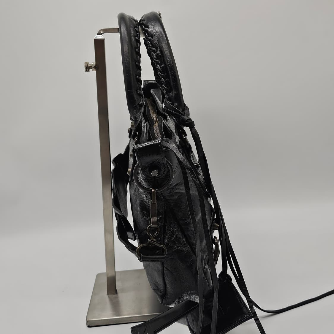 정품 발렌시아가 모터 숄더백 스몰 상품이미지4