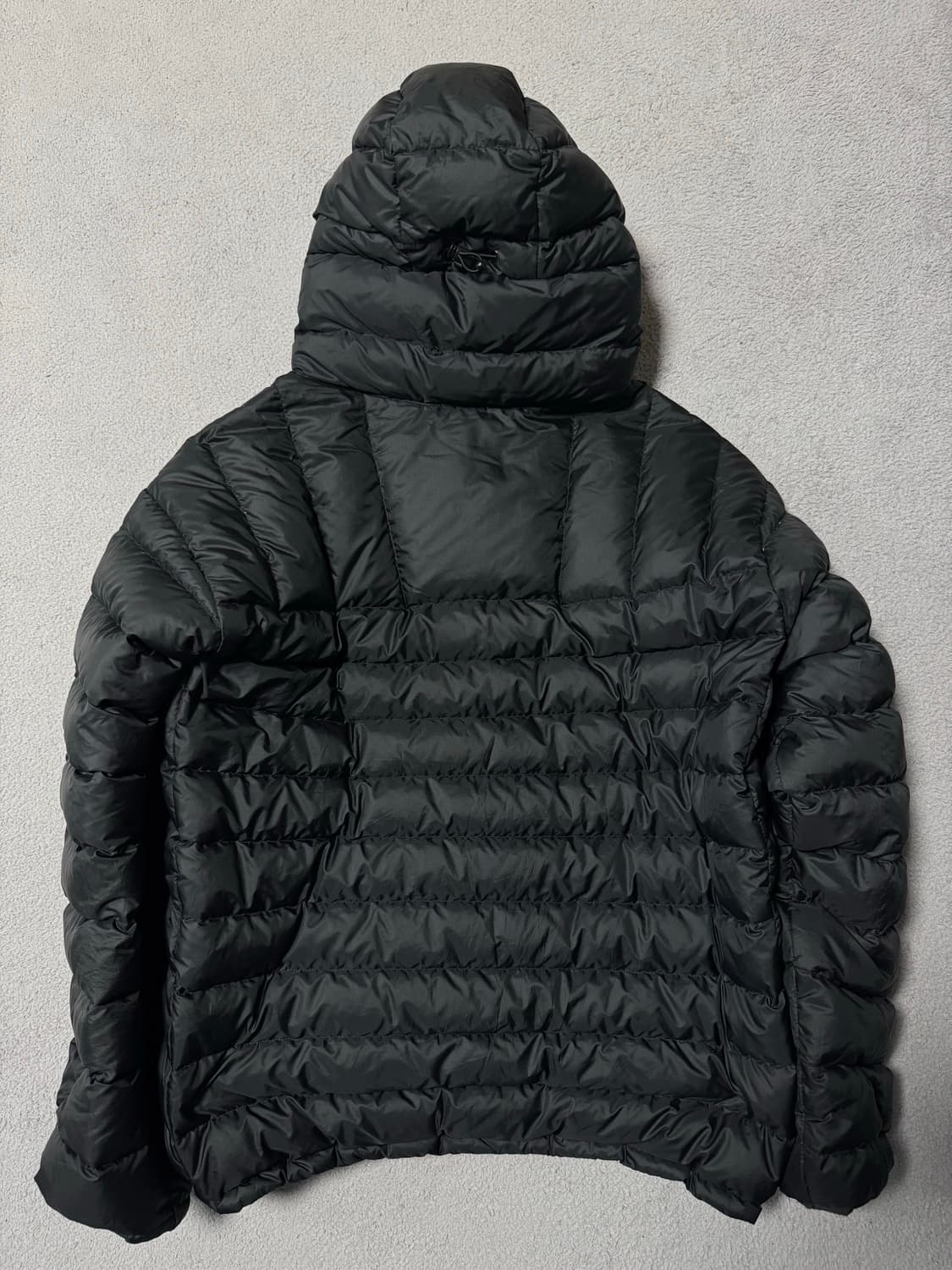 (M) 슈프림 마이크로 다운 하프 집 후드 풀오버 블랙 24 FW 상품이미지3