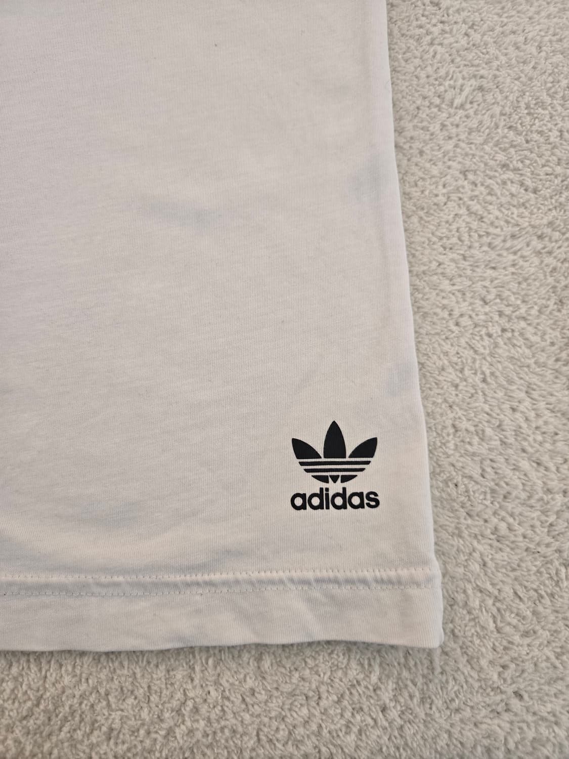 아디다스 오리지널 반팔 티셔츠 화이트 후면 포인트 100 상품이미지8