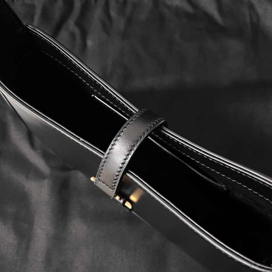 [S+급/정품] 생로랑 미니 호보백 le 5 a 7 가방 블랙 상품이미지6