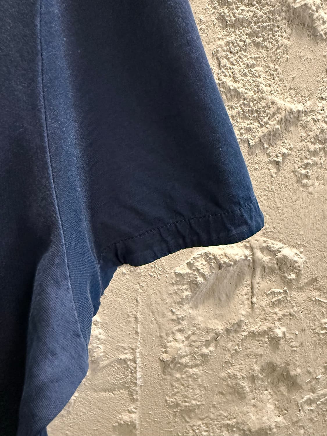 48 디올 DIOR 벌 자수 브이넥 반팔 티셔츠 네이비 상품이미지5