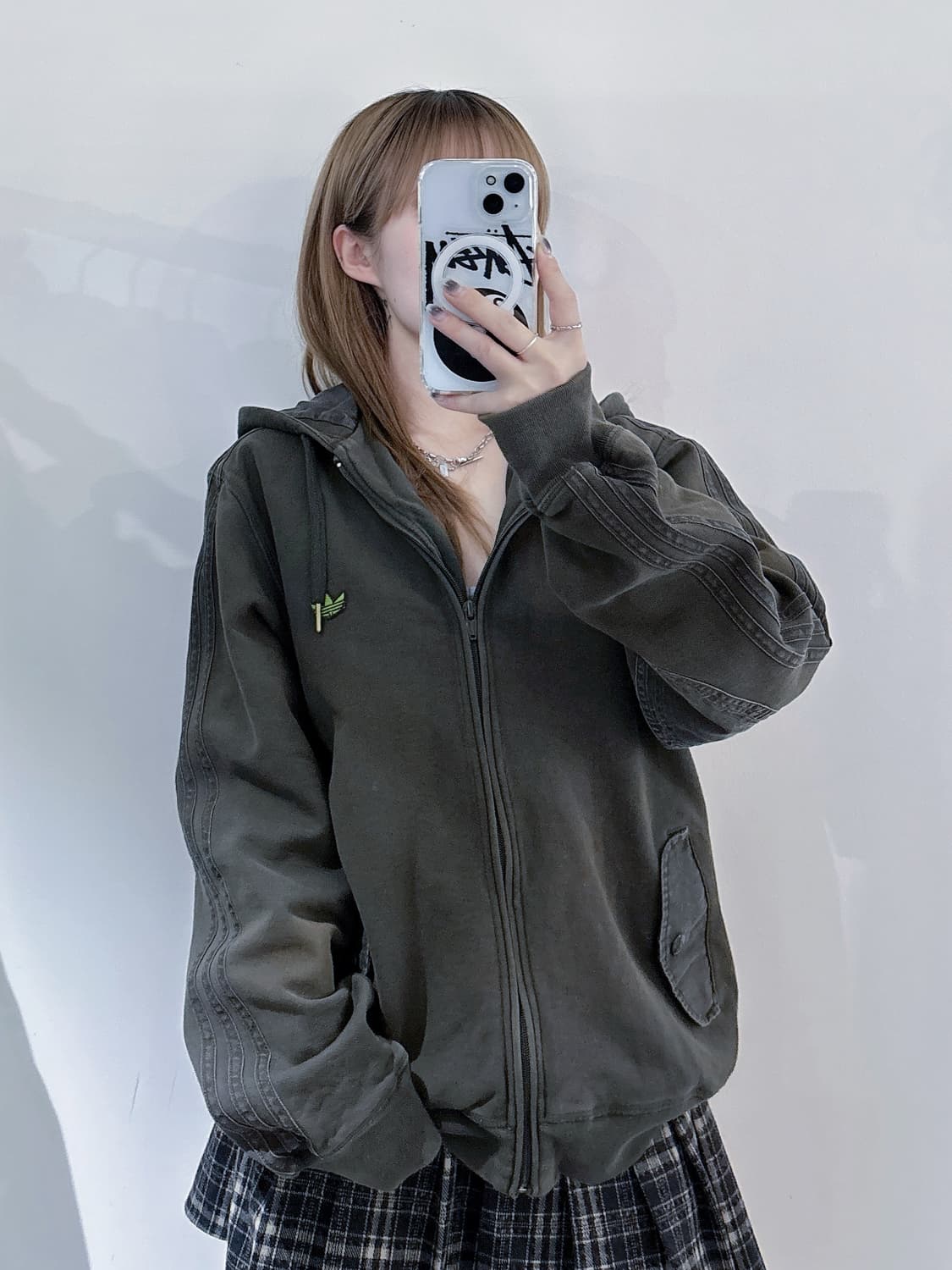 아디다스 카키 패치 삼선 후드집업 상품이미지2