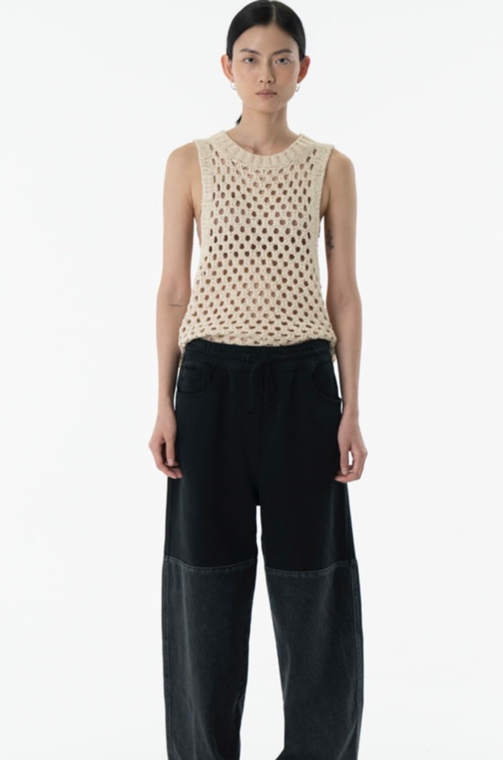 아모멘토 크로셰 니트 베스트 아이보리 상품이미지2