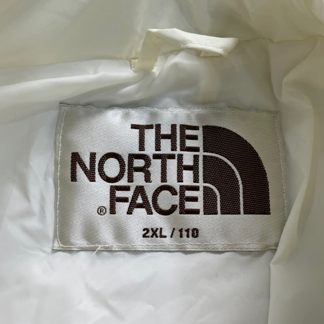 105 노스페이스 브이모션 경량패딩 상품이미지3