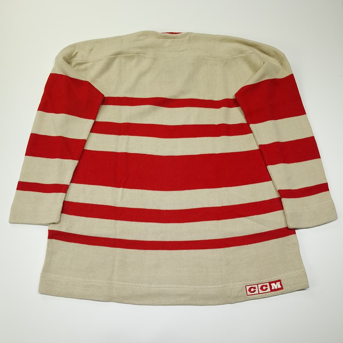 CL214 XL 씨씨엠 캐나다판 NHL 레드윙스 크림 하키스웨터 상품이미지7